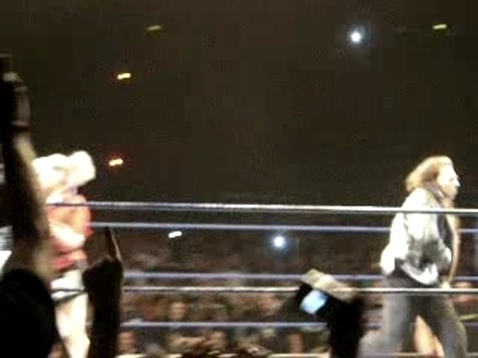 WWE Deuce Domino & Cherry Paris Bercy