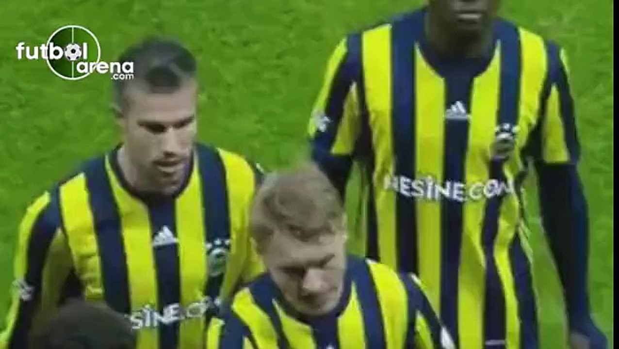 Şenol Güneş ile Simon Kjaer birbirine girdi