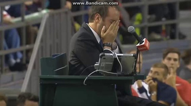 Knock on the tennis court Denis Shapovalov