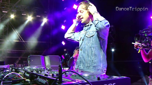 Martin Solveig at Electrobeach Festival (France)