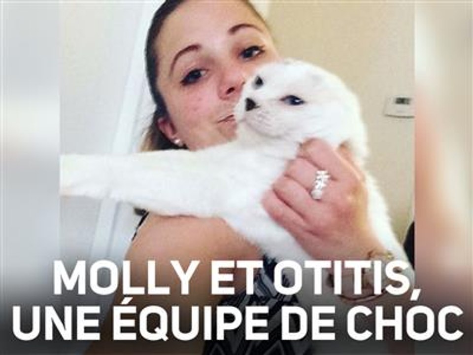Molly et le chat Otitis se sont bien trouvés !