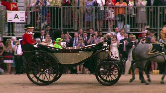 Isabel II cumple 65 años en el trono