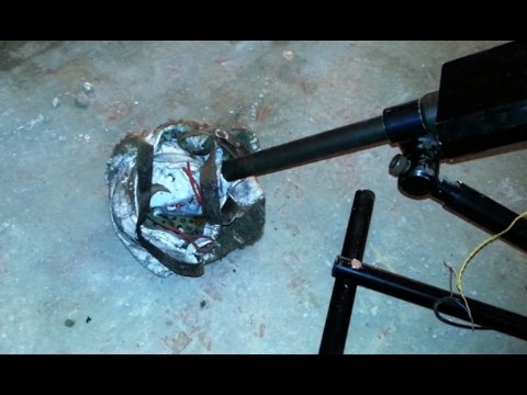 Torre Annunziata (NA) - Bombe, armi e droga nella palestra della scuola (02.02.17)