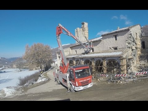 Norcia (PG) - Terremoto, messa in sicurezza chiesa Madonna Bianca ad Ancarano (31.01.17)