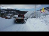 Civita da Cascia (PG) - Neve, ripristino viabilità Strada Provinciale 476 (22.01.17)