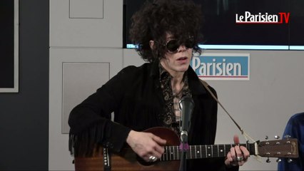 LP interprète « Lost on You » en live au Parisien