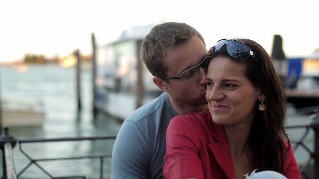 Survey of Singles Shows new Dating Patterns Among Millennials