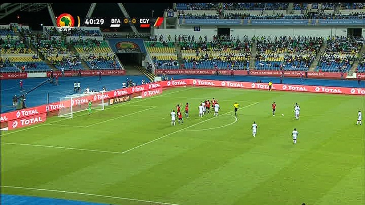 Rencontre Egypte vs Burkina: action COUP FRANC...