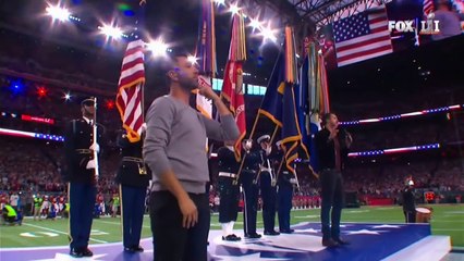 L'hymne américain par Luke Bryan...