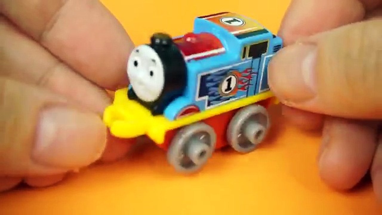 Surprise Toys Foam Peppa Pig,Thomas Train,Frozen,Angry Bird,Minnions,Mickey Mouse,Hello Kitty Candy