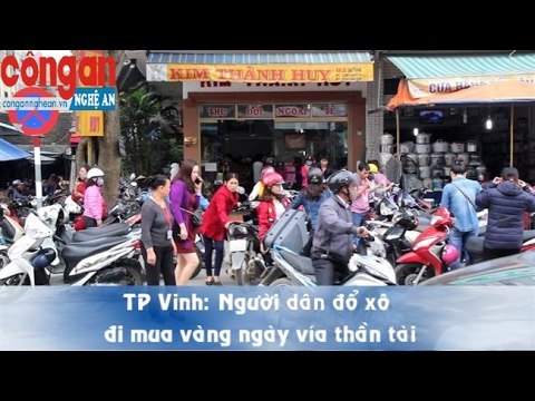 TP Vinh: Người dân đổ xô đi mua vàng ngày vía thần tài