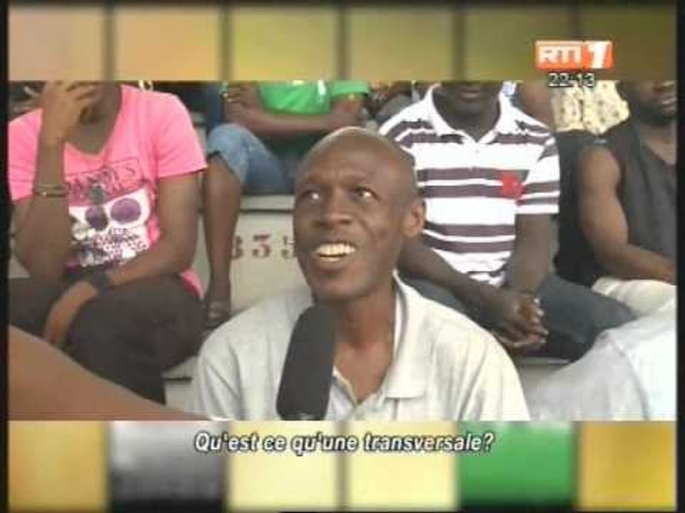 Football/Humour: La Question de sport: Qu'est ce qu'une transversale?