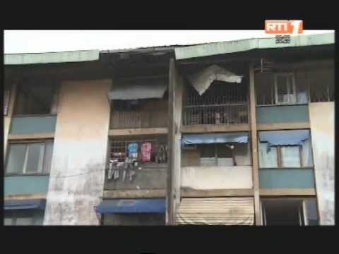 Reportage: Gros plan sur les bâtiments délabrés du district d'Abidjan
