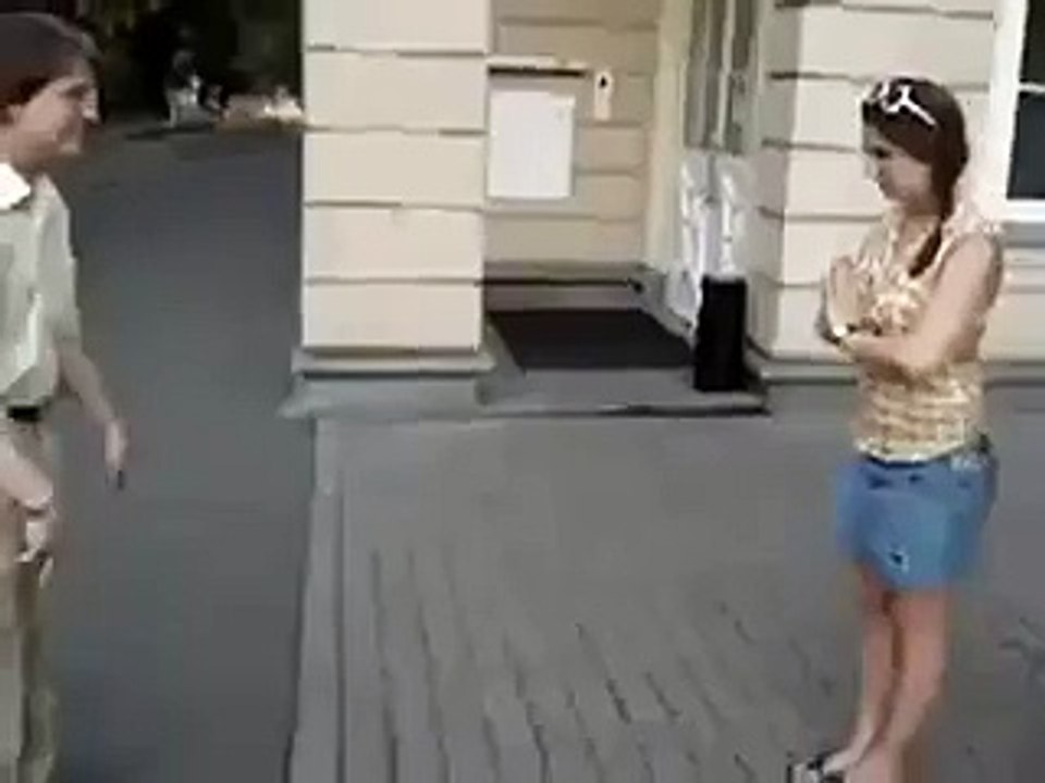 Stupid Girl did not know the Karate-Vidshub Exclusive