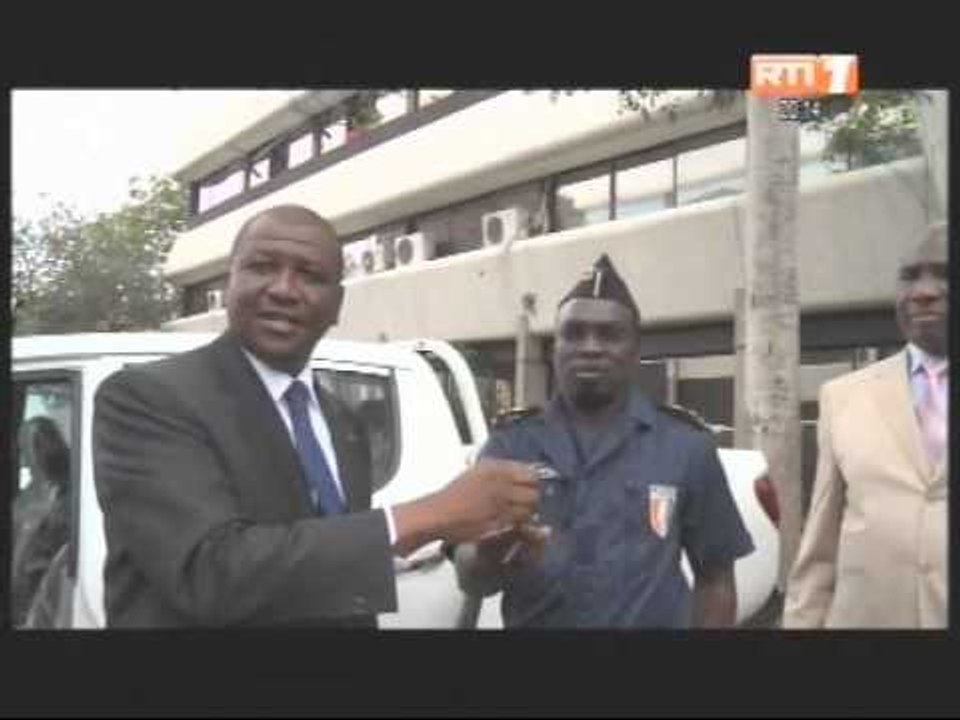 Sécurité nationale: La police nationale reçoit des dons du président de la république