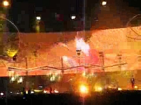 Muse - Man of Mystery, Paris Parc des Princes, 06/23/2007