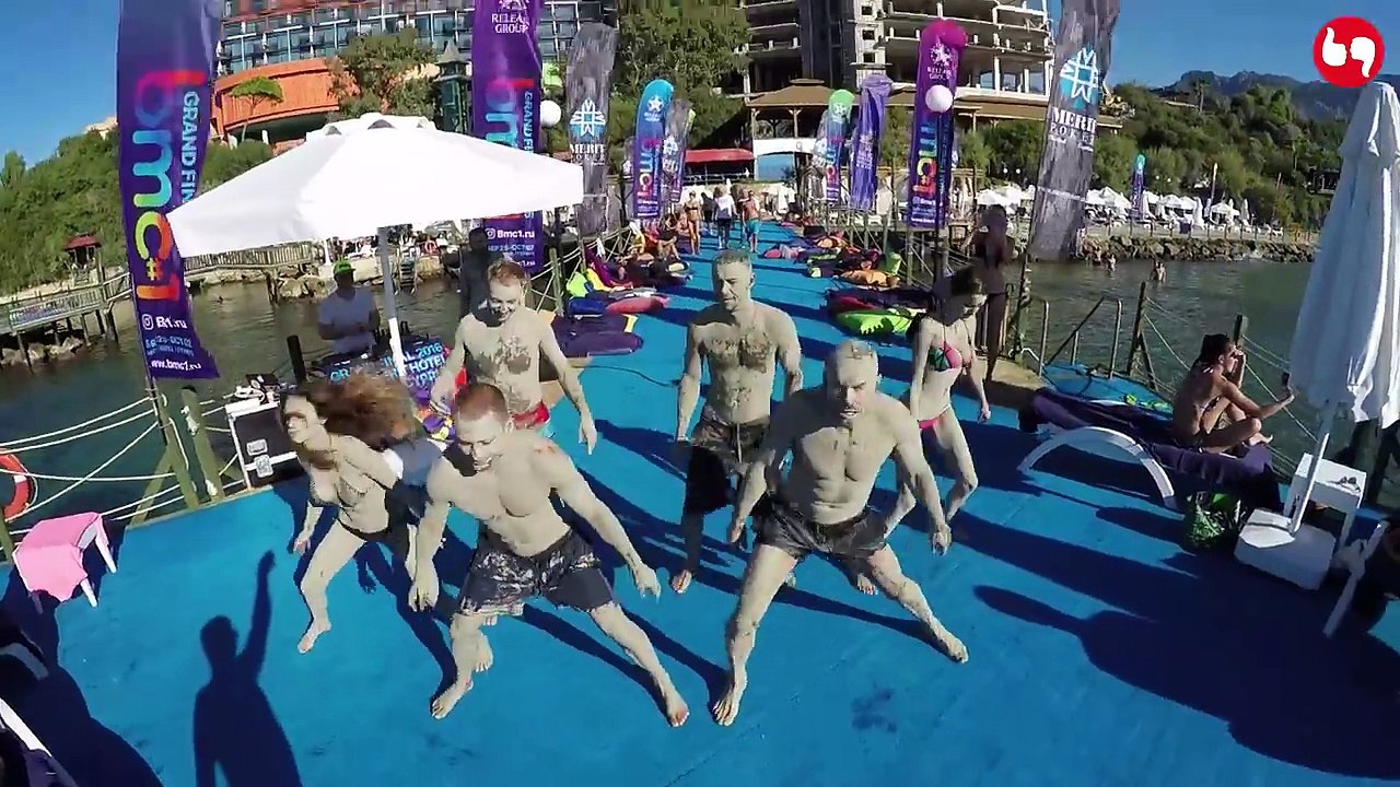 Кипр BMC#1 часть 2. Поможем Тимати. Парень чернокожий и  А-Студио. Предложение руки и сердца.-oOAkMlxXbTg