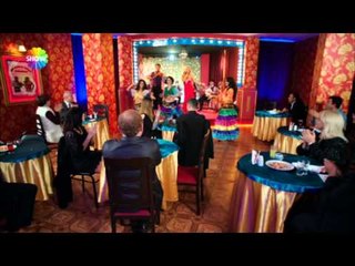 Petek Dinçöz'den 'Bekar Gezelim' / Roman Havası