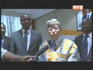 Le Ministre du Plan Mabri Toikeuse a échangé avec le vice ministre parlementaire du Japon