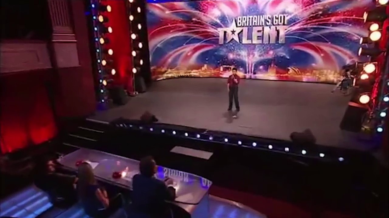 Simon Spots a Star! Singing Sensation Shaheen Auditions for Got Talent!-stZFIk1fVzA