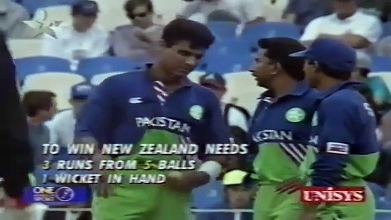 Waqar Younis Super Last Over Vs New Zealand 1994
