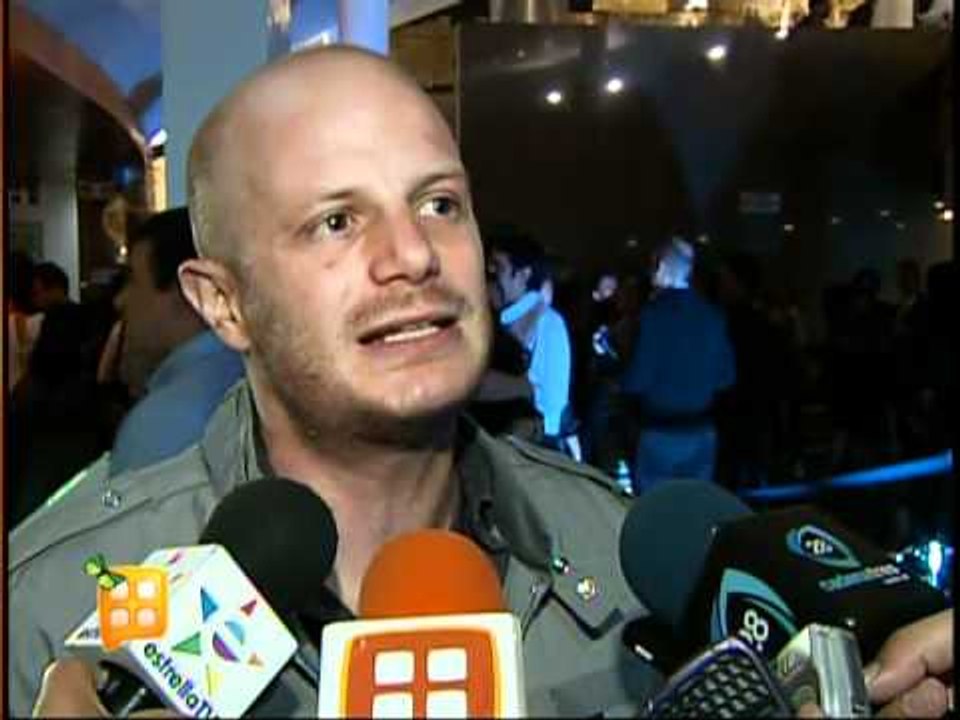 Facundo ventanea uso de fans falsos