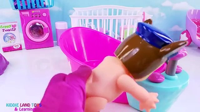 Paw Patrol Baby Doll Bath Paint Bath Time Potty Training Bedtime Fun Learn Colors Pretend Play Video