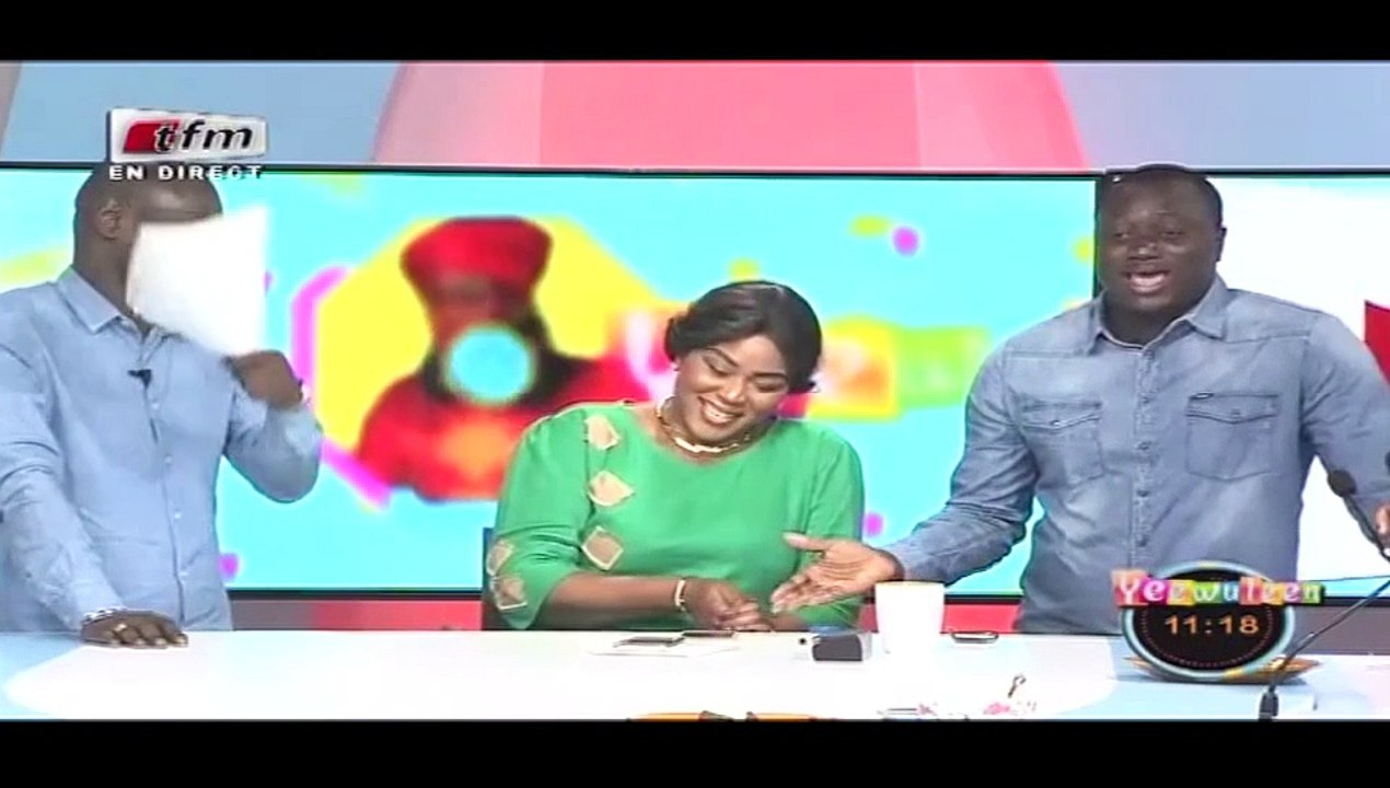 REGARDEZ COMMENT NDIAYE SOUHAITE JOYEUX ANNIVERSAIRE A "THIAT" LA SOEUR A MAMI LINGUERE DIOP