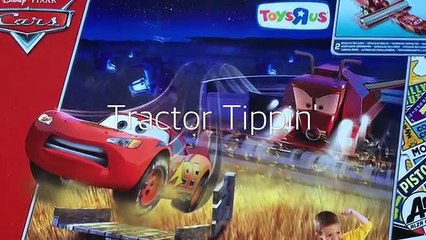 Disney Cars TRACTOR TIPPING Playset Lightning McQueen Toys - Escape From Frank