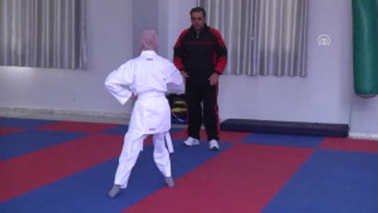 Görme Engelli Kız Çocuğunun "Siyah Kuşak" Hayali