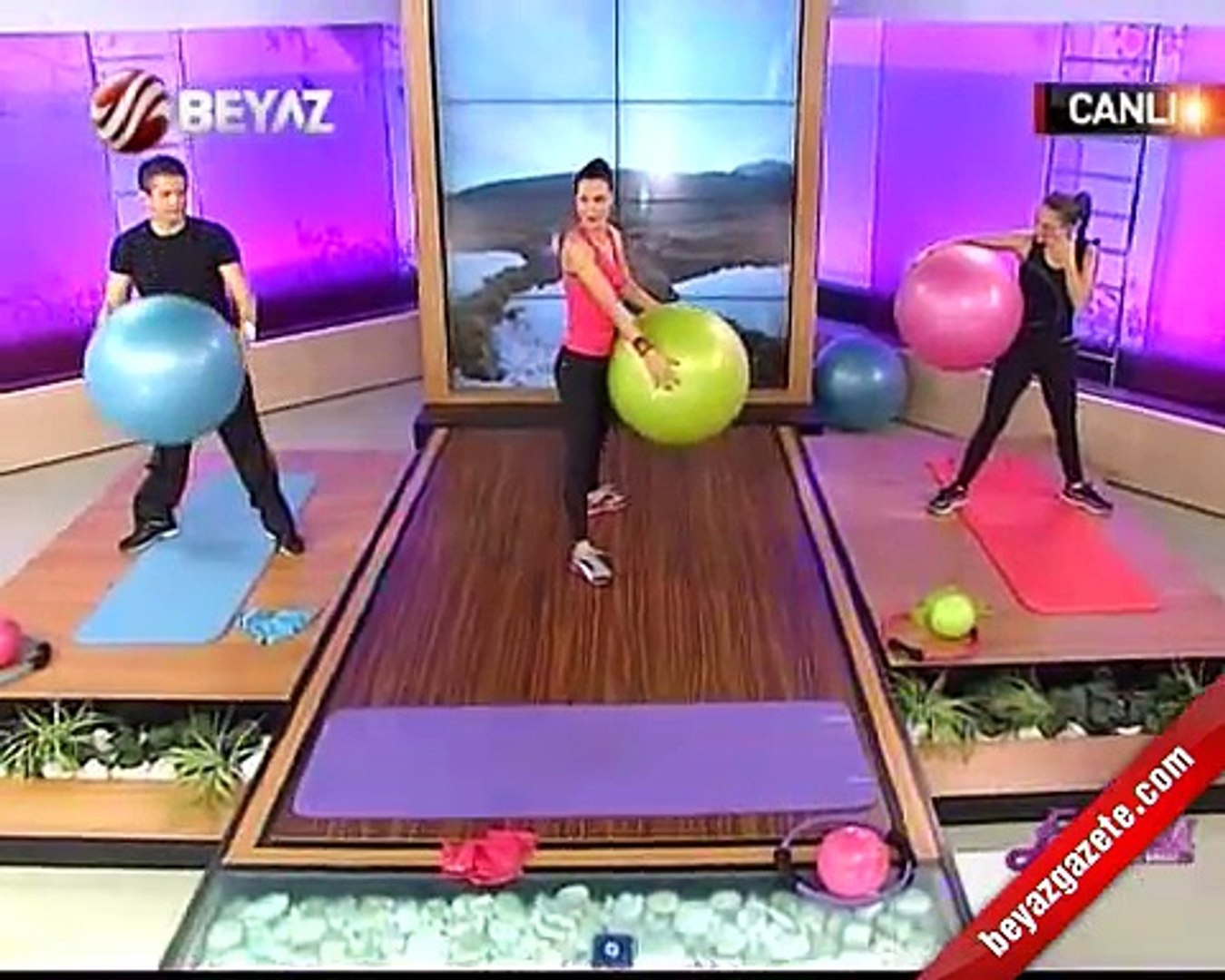 Ebru Şallı İle Pilates (Plates) Ebruli 04.01.2013 - Dailymotion Video