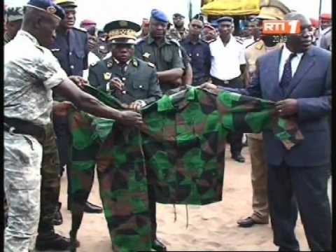 Armée nationale : l'Etat offre de nouvelles tenues aux Forces Républicaines de CI