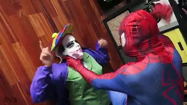 UGLY FROZEN ELSA vs JOKER! Elsa Gets Giant Ears! w/ Spiderman vs Maleficent - Superhero Real Life