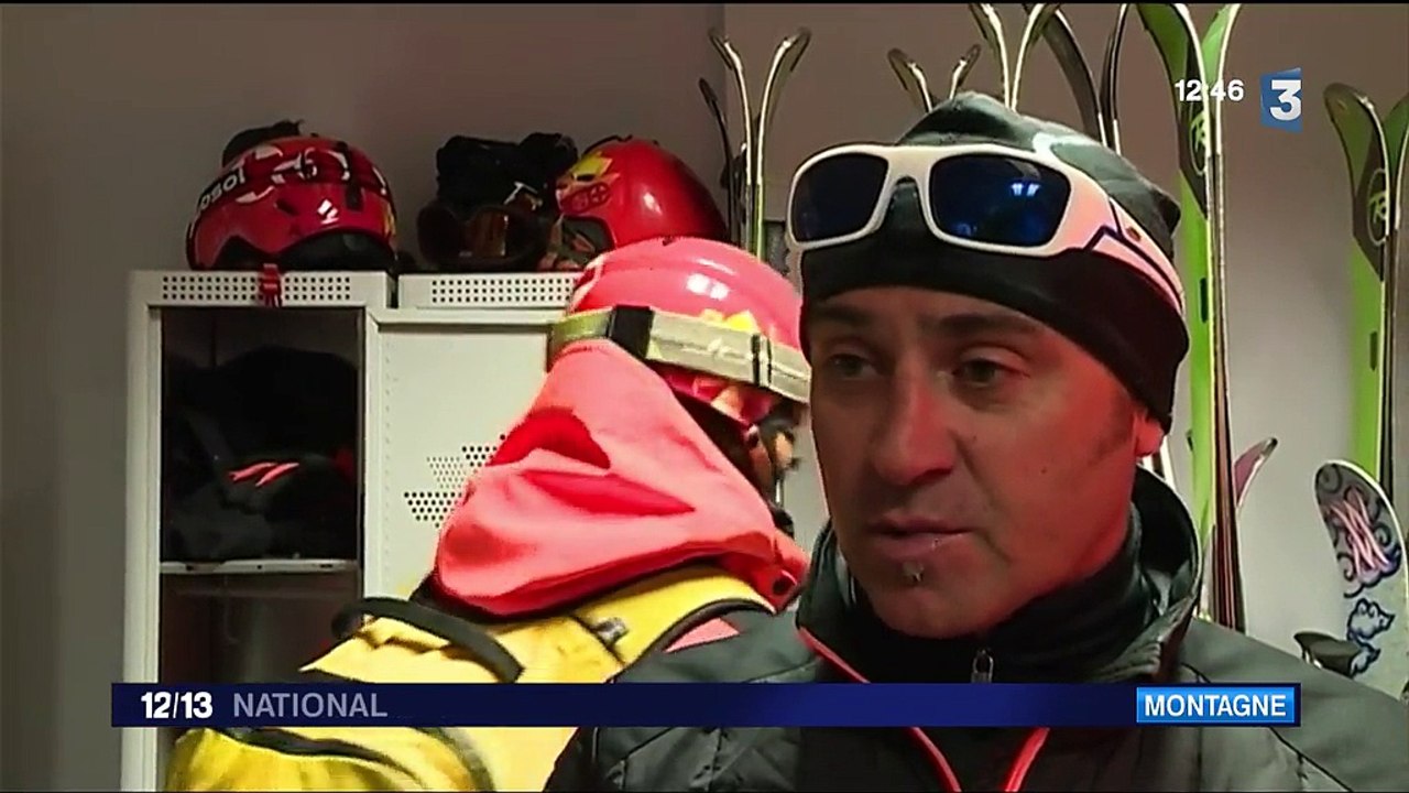 Stations de ski : le travail des pisteurs pour sécuriser les pistes