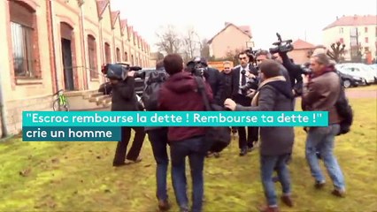 A son arrivée dans l'Aube, François Fillon se fait traiter de "voyou" et d'"escroc"