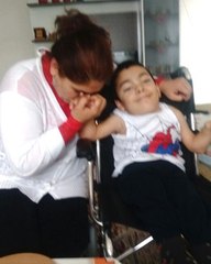 Müge Anlı'dan Alkışlanacak Hareket! 20 Adet Tekerlekli Sandalye Gönderdi