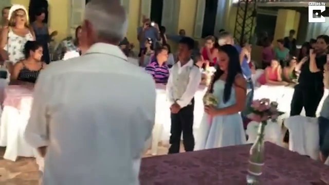 Après de longues années d’attente, elle parvient enfin à se marier à 106 ans