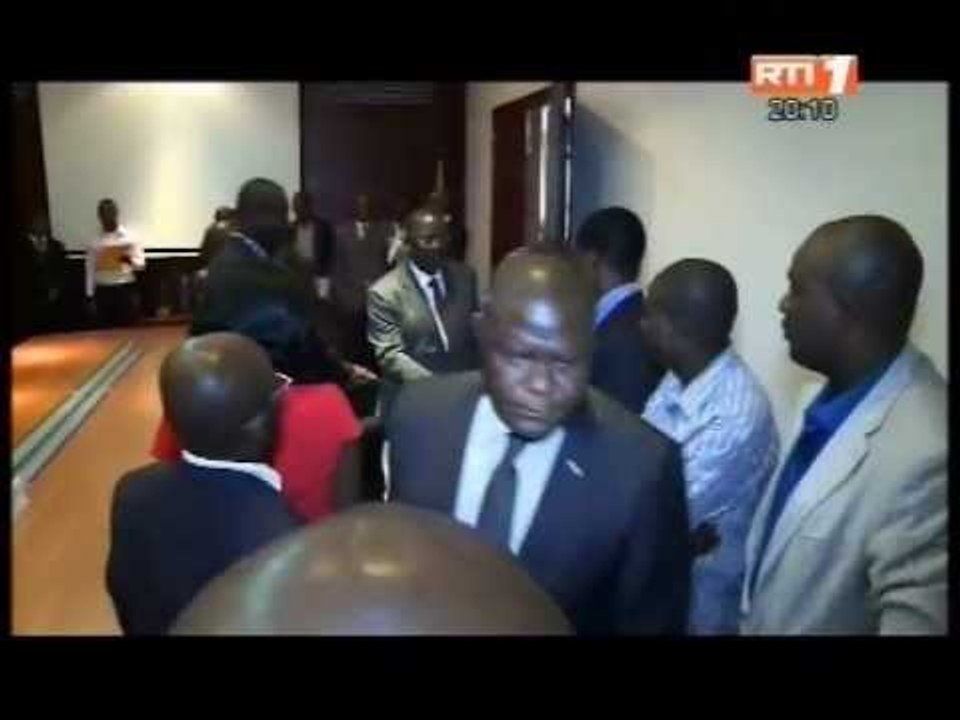 Le Premier ministre Ahoussou Jeannot reçoit le bureau exécutif de l'UNJCI