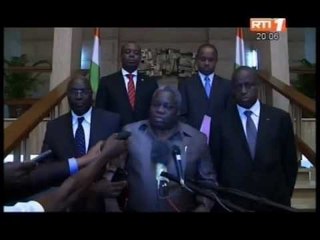 Le président Ouattara a reçu une délégation libérienne conduite par Edward Mc Lain