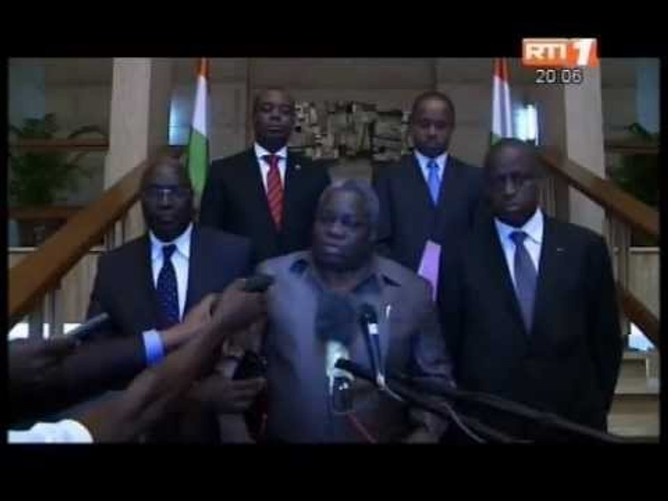Le président Ouattara a reçu une délégation libérienne conduite par Edward Mc Lain