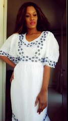 Ndeye Ndack Magnifique et captivante dans sa superbe taille mame, regardez