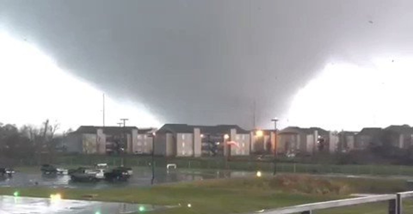 Tornado Rips Near New Orleans, Several Injured
