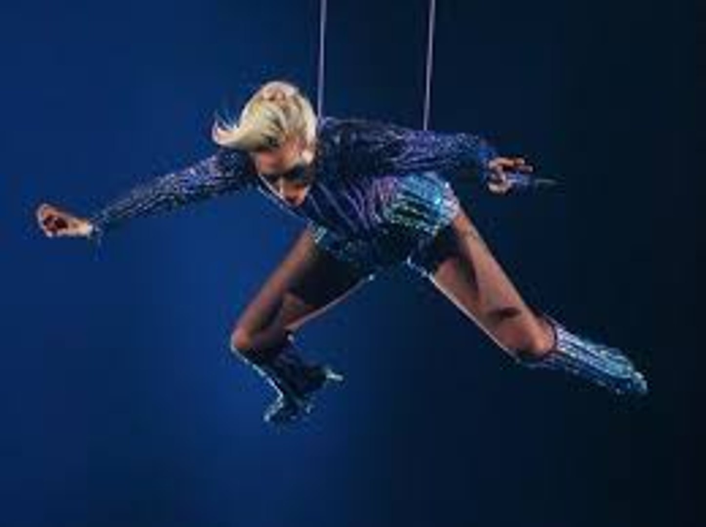 ⁣Lady Gaga Superbowl Jump