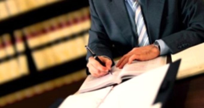 Daha Önce İhraç Edilen 17 Memur Yeni KHK ile Görevine Geri Döndü