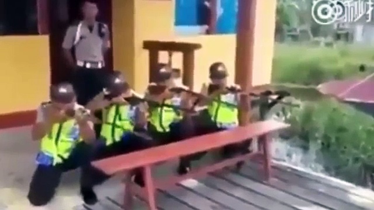 Try Not To Laugh Challenge Impossible 2016 Vines Best Funny Videos by Life Awesome