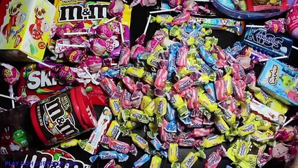 Скачать видео: Candy Shopkins a lot of candy Mentos Kiss M&Ms chocolate