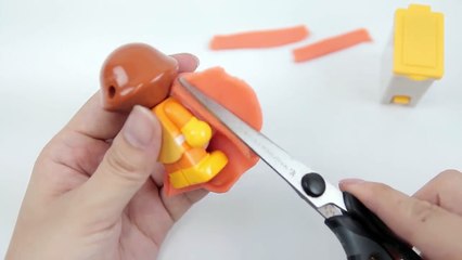 お腹が大きくなっちゃった妊婦カレーぱんマン人形-R0Lu_2yVCLk