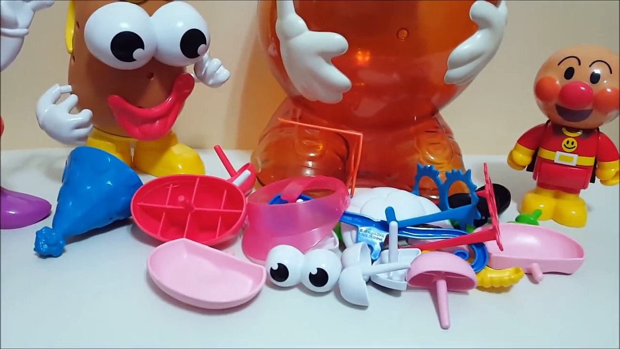 アンパンマン アニメおもちゃ 可愛いキャラクター達！！アンパンマンとバイキンマンもメガネかけたよ！子供向け動画 キッズト-CS2f3G8F_eQ