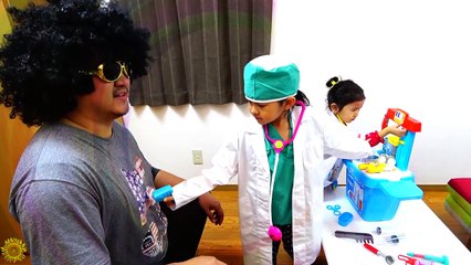 寸劇☆緊急オペ！おならが止まらな～い患者さん！オナラ虫を撃退！お医者さんごっこ遊び キッズドクター himawari-CH-FOlVKQFEIRE