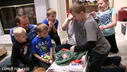 You Won't Believe What Came to us in the Mail as Family Fun Pack Fan Mail!!-CexId2VV7_0